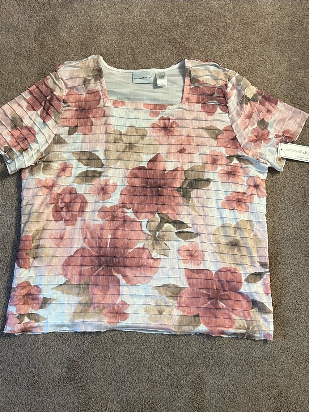 Alfred Dunner Rose and Blush Floral Short Sleeve Top